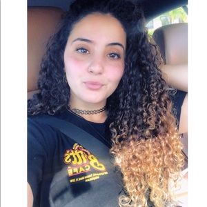 Meet your Posher, Healee